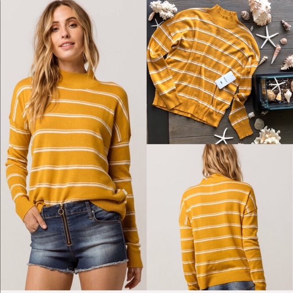 🌴🌼RVCA- ARMED SWEATER🌼🌴 - Picture 9 of 10